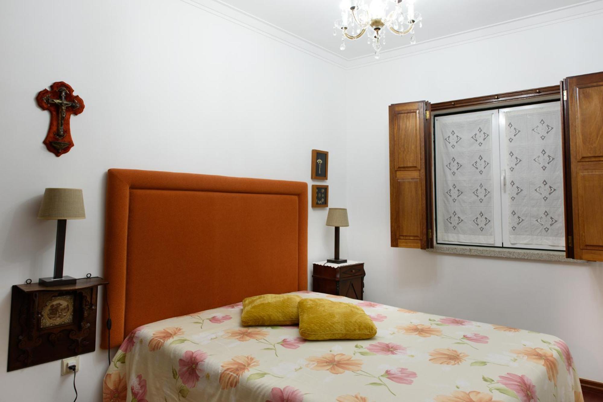 A Sobreirinha Jacuzzi E Pet Friendly Holiday home