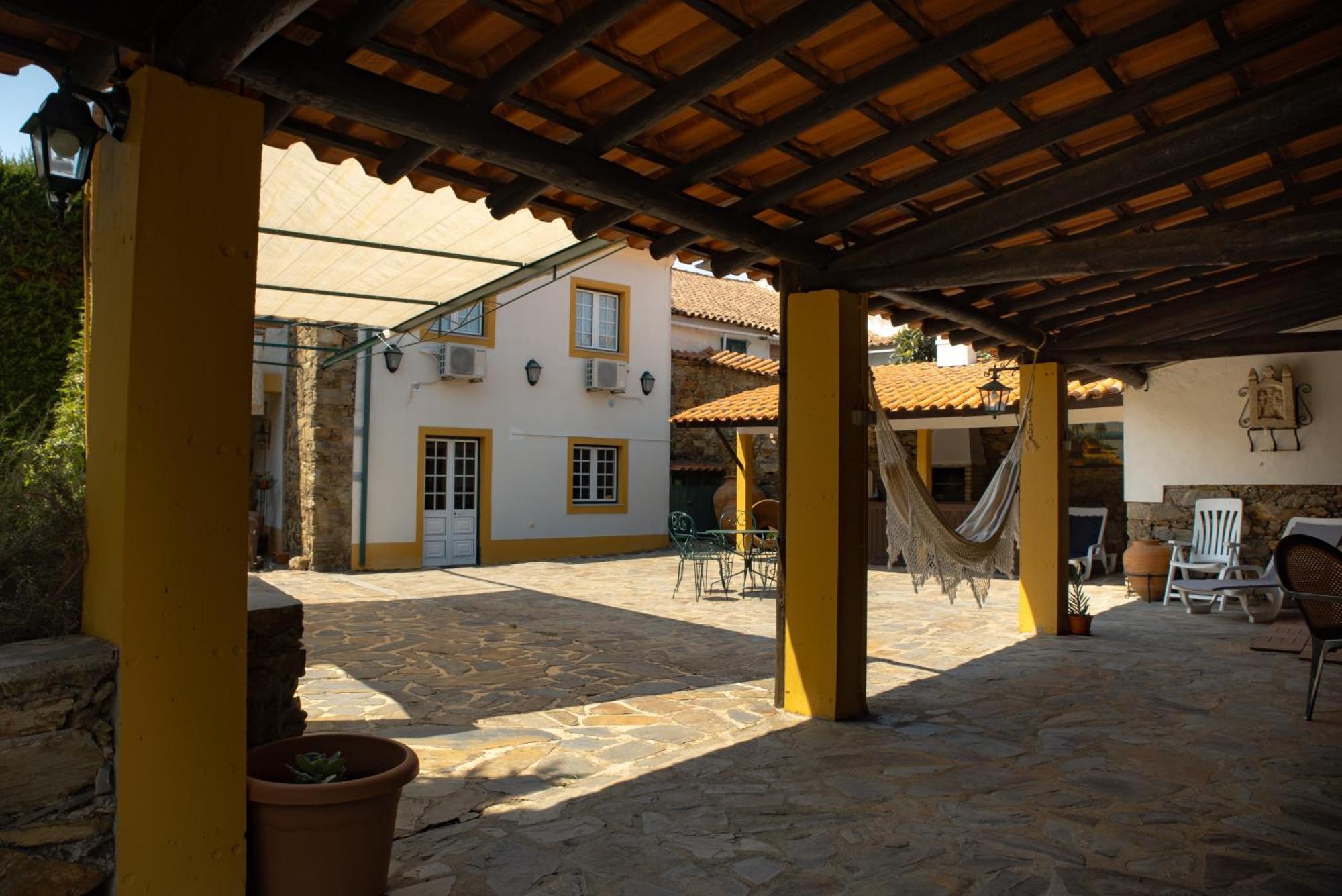 A Sobreirinha Jacuzzi E Pet Friendly Holiday home Sobreira Formosa