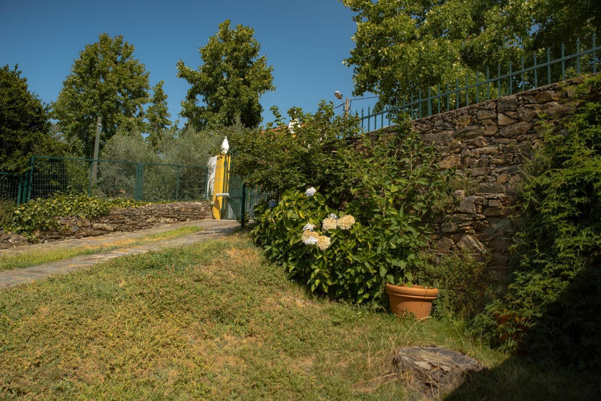 Holiday home A Sobreirinha Jacuzzi E Pet Friendly *